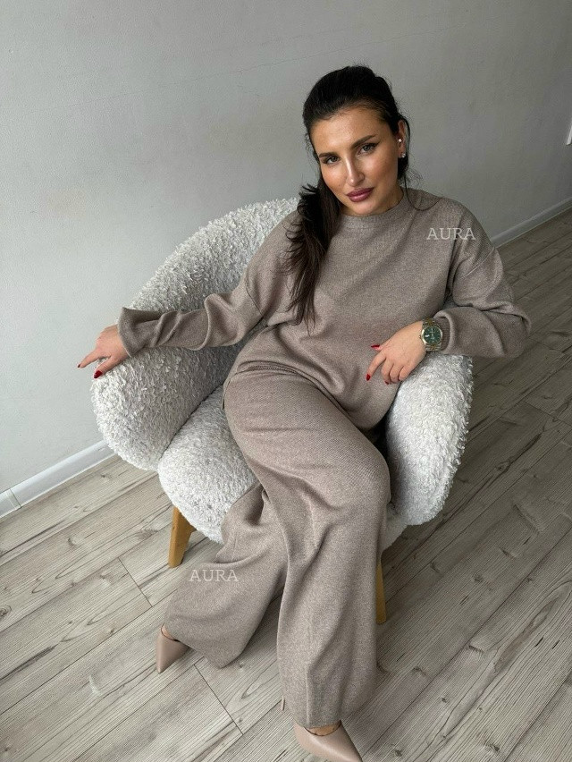 Купить Женский костюм бежевый оптом Садовод Интернет-каталог Садовод интернет-каталог