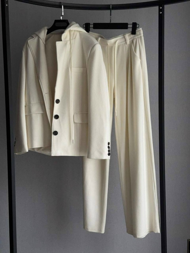 Купить Женский костюм белый оптом Садовод Интернет-каталог Садовод интернет-каталог