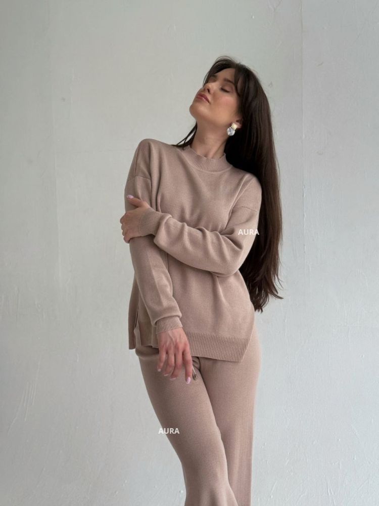 Купить Женский костюм бежевый оптом Садовод Интернет-каталог Садовод интернет-каталог