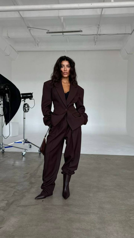 Купить Женский костюм коричневый оптом Садовод Интернет-каталог Садовод интернет-каталог