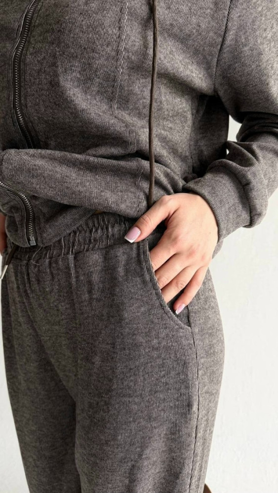 Купить Женский костюм серый оптом Садовод Интернет-каталог Садовод интернет-каталог