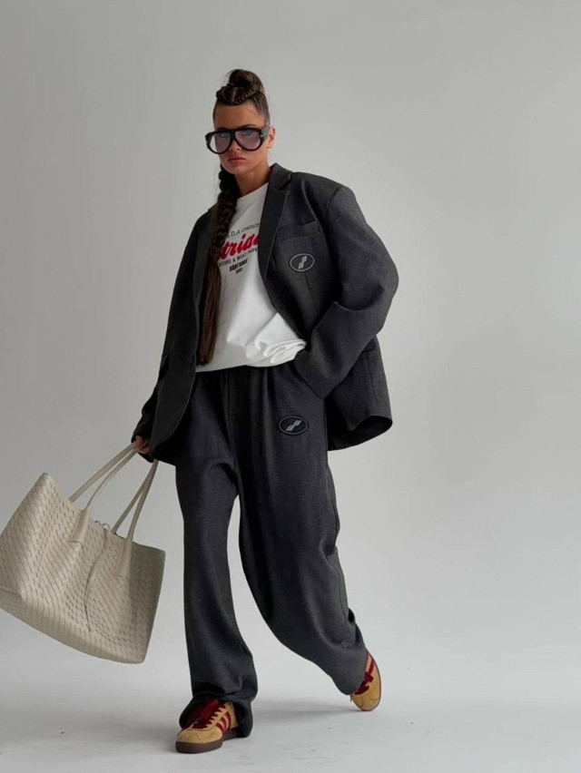 Купить Женский костюм темно-серый оптом Садовод Интернет-каталог Садовод интернет-каталог