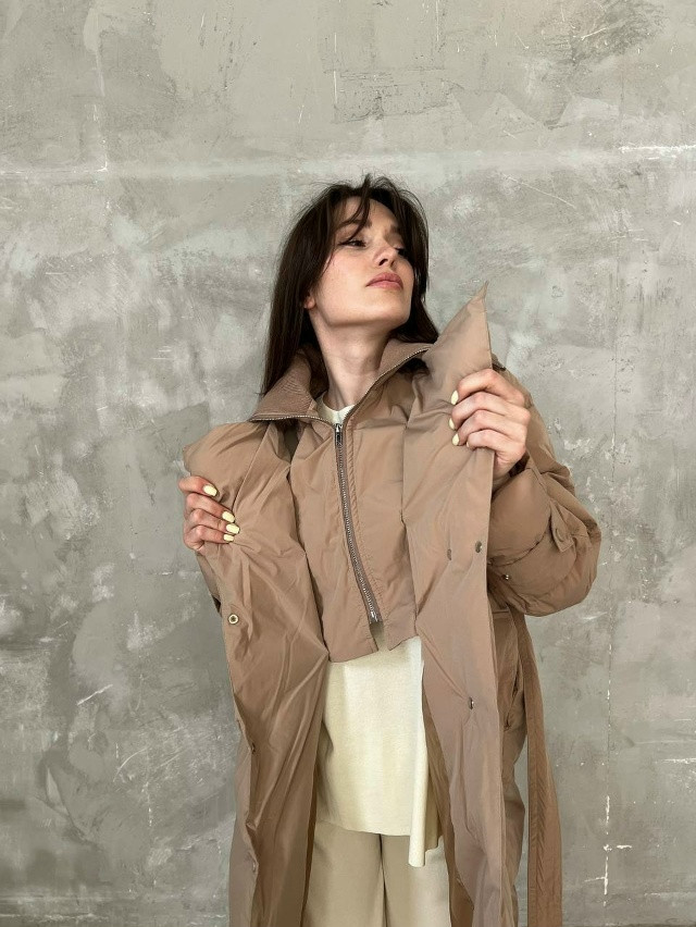 Купить Куртка женская бежевая оптом Садовод Интернет-каталог Садовод интернет-каталог