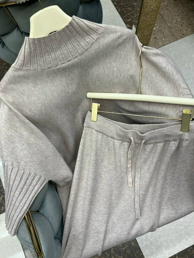 Купить Женский костюм серый оптом Садовод Интернет-каталог Садовод интернет-каталог