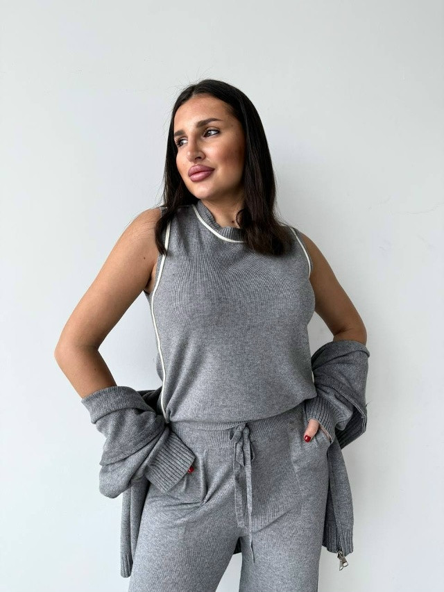 Купить Женский костюм серый оптом Садовод Интернет-каталог Садовод интернет-каталог