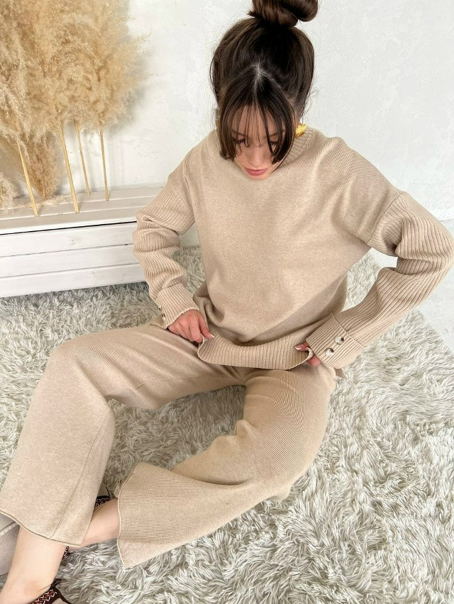 Купить Женский костюм бежевый оптом Садовод Интернет-каталог Садовод интернет-каталог